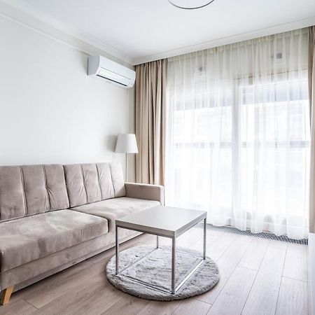 Apartamenty Mennica Residence - Golden Apartments Варшава Экстерьер фото