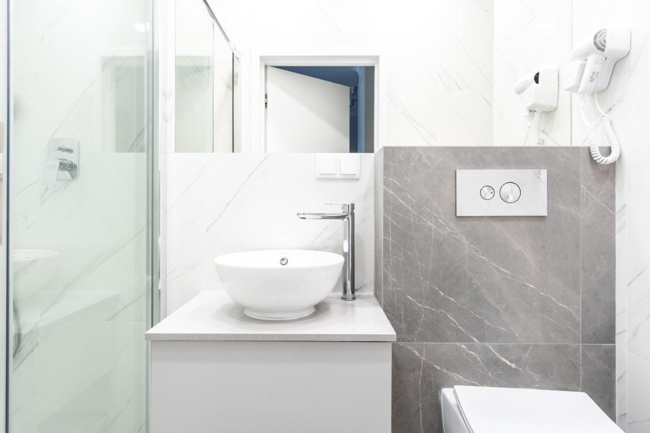 Apartamenty Mennica Residence - Golden Apartments Варшава Экстерьер фото