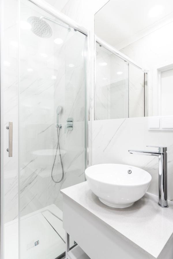 Apartamenty Mennica Residence - Golden Apartments Варшава Экстерьер фото